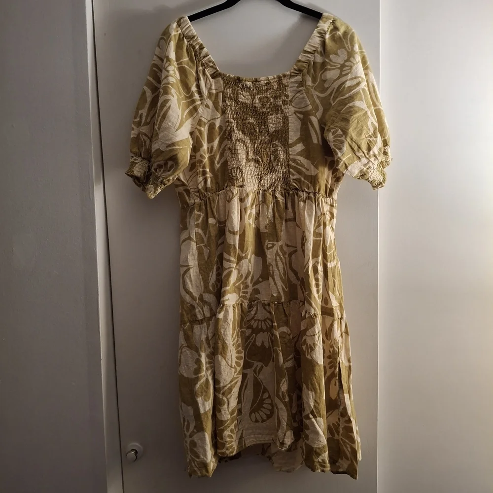 Mlle Gabrielle Women's Cream and Green Floral Mini Dress